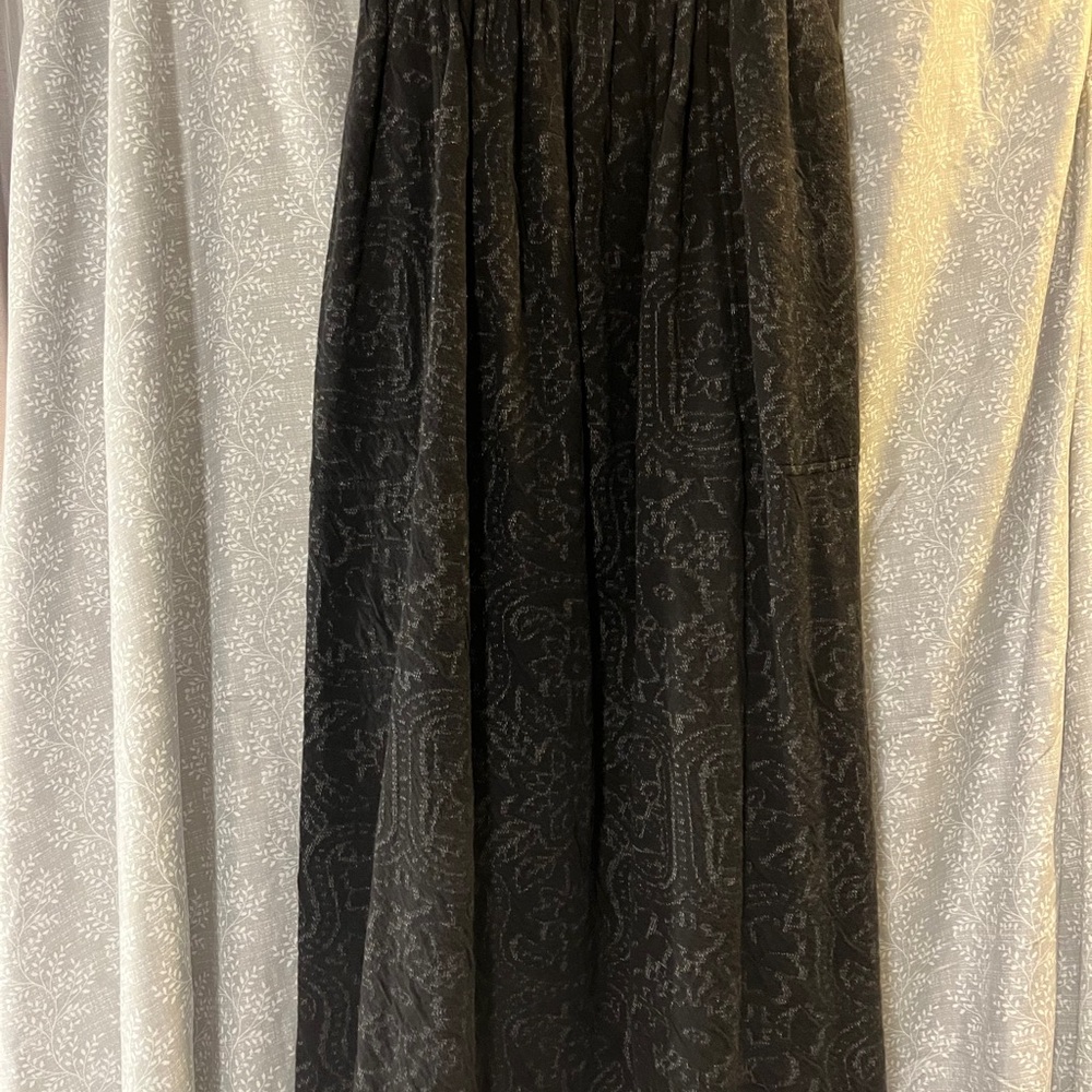 Max Studio Black Paisley Maxi Skirt